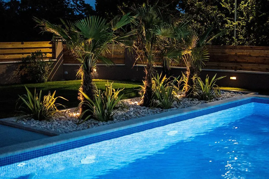 Holiday Home Krase Only 300M From Sea Medulin